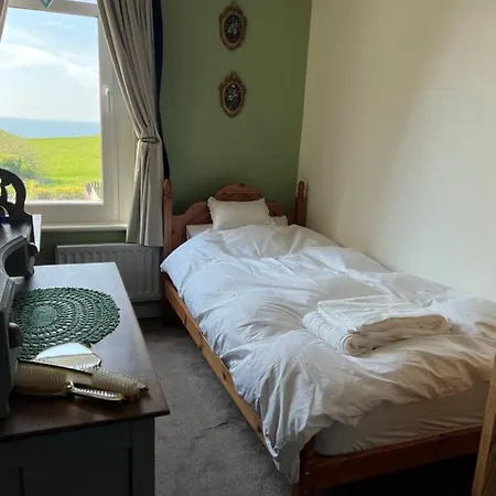 Highland View, Town House With The Sea View Holiday home